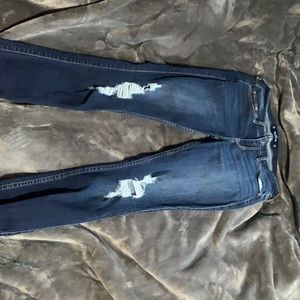 Low-rise super skinny